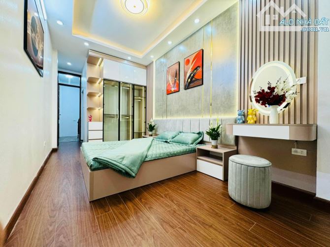 Bán nhà mặt ngõ phố Khương Trung, Thanh Xuân.44m2 5 tầng ful nội thất, sát phố ô tô, 7,1Ty - 2