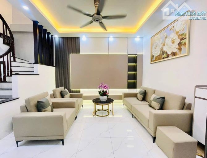 BIỆT THỰ MẶT TIỀN TRỤC BỰ ĐƯỜNG SỐ SANG XỊN MỊN KHU CAO TẦNG ĐỒNG BỘ - 2