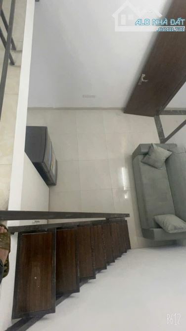 Cực ngon, bán CCMN Yên Xá, 40m2*8tầng, nhà mới, gần nhiều ĐH, 13pkk - 2