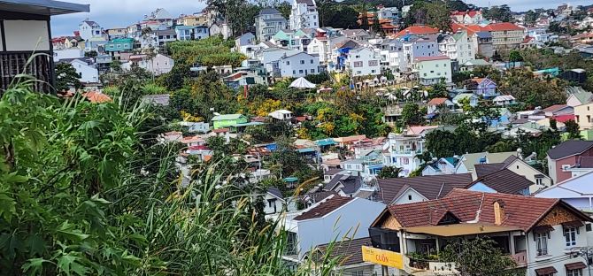 ĐẤT VIEW TRUNG TÂM CÁCH HỒ XUÂN HƯƠNG HƠN 1KM TẶNG GPXD 6 TẦNG - 2