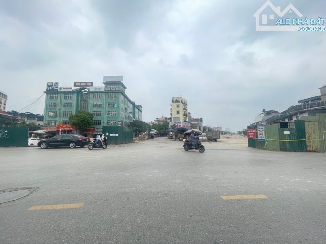 Bán đất Ngõ 264 Ngọc Thuỵ 158m, oto tải, lô góc, xây ccmini, chỉ hơn 11 tỷ còn TL. LH - 2