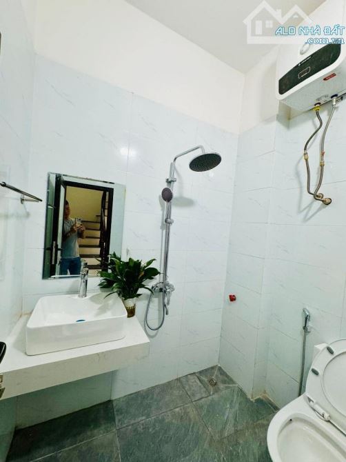 20m ra phố, bán nhà Phan Chu Trinh, đẹp ở luôn, 44m2 x 5 tầng, mặt tiền 3.4m, 13 tỷ - 2