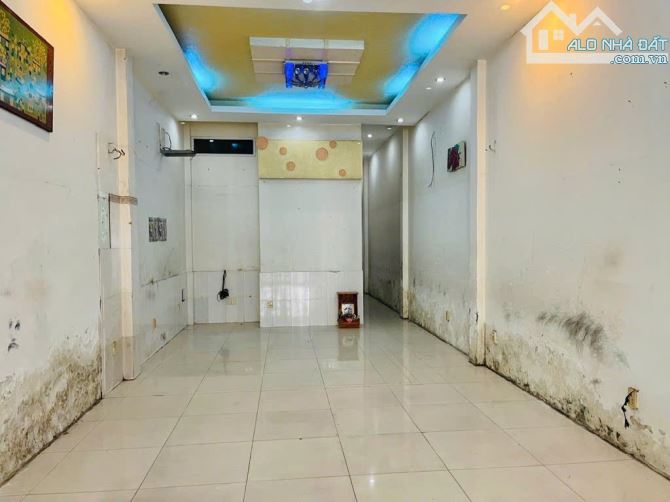 Nhà 1,5 tầng mặt tiền đường ĐHT39, phường THT, Q12, dt 84m2 (4mx21m). Ôtô vào nhà. 5,98tỷ - 3