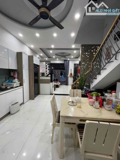 Chào bán nhà 3 tầng đường Đoàn Khuê - Nam Việt Á, Khuê Mỹ, Đà Nẵng - 3