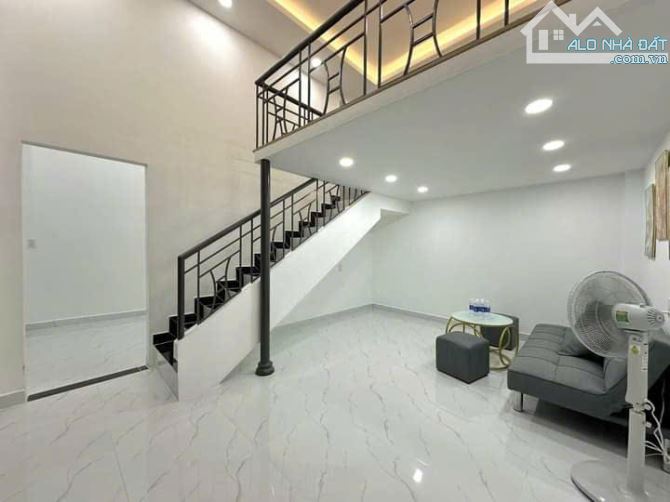 Nhà ngon Huỳnh Tấn Phát, Quận 7, gần 40 M2, 2 tầng , nhỉnh 4 Tỷ - 3