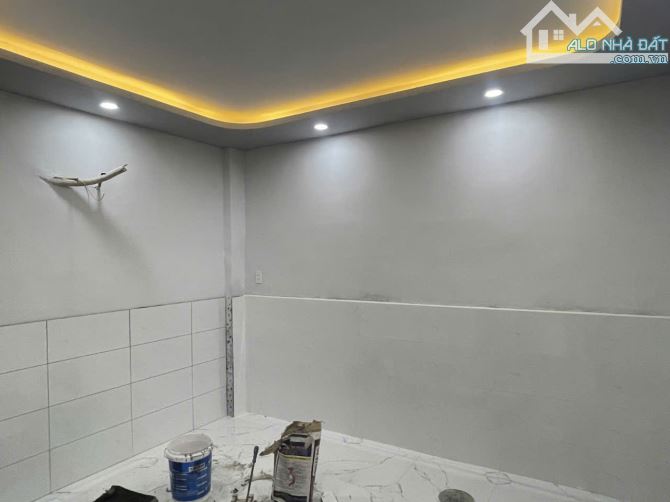 Nhà mới đón tết Nguyễn Thị Tú ngay ngã tư Gò Mây hẻm 7m xe hơi vào nhà 60m2,2Tầng 4tỷ - 3