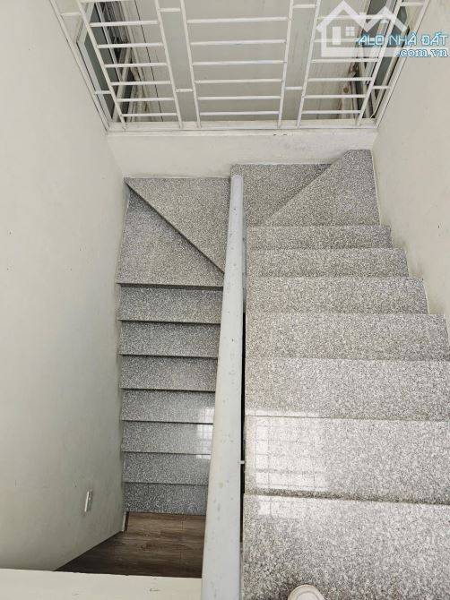 BÁN NHÀ MẶT NGÕ LÔ GÓC 20 TỶ 115m 5 TẦNG MT 5,5m Ô TÔ ĐỖ CỬA LẠC LONG QUÂN CẦU GIẤY - 3