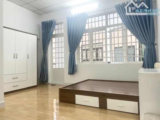 Cần bán nhà hẻm xe hơi, gần Phạm Văn Đồng, Gigamall, 2 Tầng, 85m2, Giá 8,4 tỷ - 4