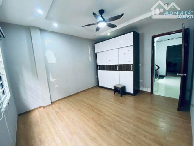 BÁN NHÀ PHỐ MINH KHAI 60M2*5T, GIÁ 8,5 TỶ Ô TÔ TRÁNH 30M - 4