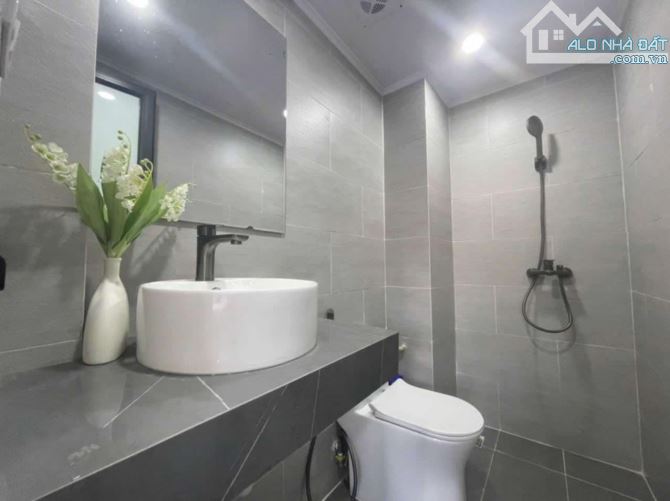 Bán tòa CHDV VIEW Hồ Đắc Di - 75m2 - 7 tầng - 17 phòng khép kín. Dòng tiền 90tr/tháng - 5