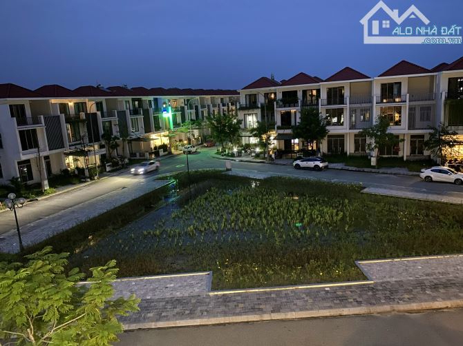 BIỆT THỰ SONG LẬP KHU B ROYAL PARK, VIEW CÔNG VIÊN HỒ CÁ KOI 🏘️ - 8