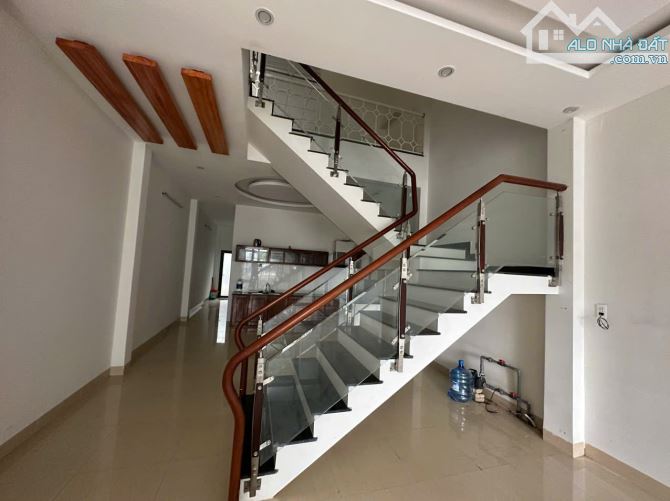 Nhà mặt tiền Văn Tiến Dũng - Hòa Xuân 100m2 chỉ nhỉnh 4 tỷ