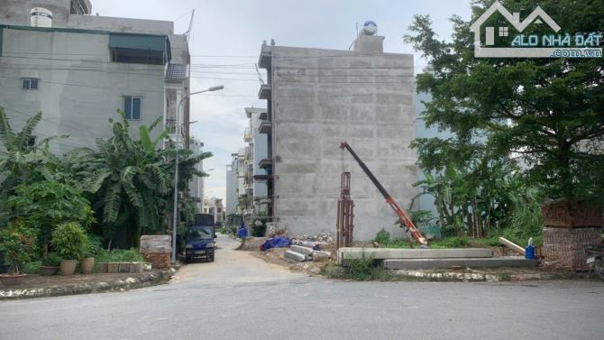 Cần bán mảnh 49.1 m2 đất dịch vụ Cụm Công Nghiệp Lai Xá, Kim Chung, Hoài Đức.