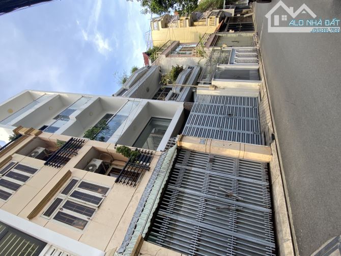 NHÀ NGHỆ SĨ BÁN GẤP , TÂN BÌNH NGAY SÂN BAY , 75M2 4 TẦNG , CHỈ 11.6 TỶ