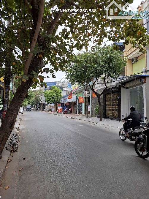 Mảnh đất siêu Vip mặt tiền rộng hơn 8m tổng: 145m2 thực tế hơn 180m mặt đường T. Huy Liệu
