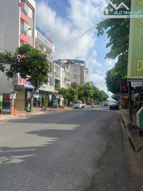🇻🇳CCDV-MS.135 - Bán đất mặt tiền đường Bắc Sơn P Tam Thắng tp HCM. Giá 3.4 tỷ - 4