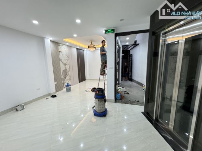 Bán nhà Hồ Đắc Di 45m2 6T 10,95 tỷ, Thang Máy, 10M ra oto tránh, Ngõ thông 3 Gác, Ở NGAY - 1