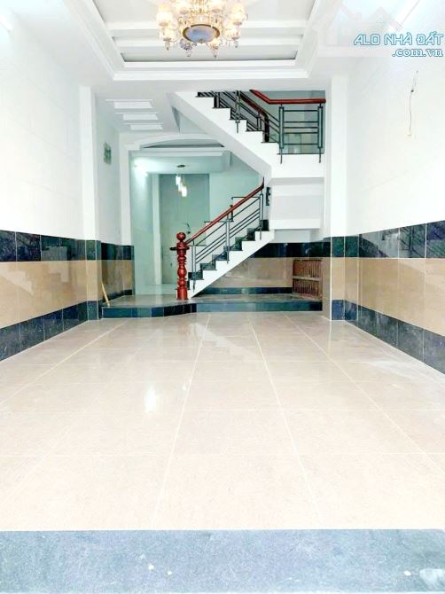 Nhà Mới 1 Lầu 4x25m Mặt Tiền Đường Nguyễn Thị Đặng Quận 12 Giá 12tr/th Cọc 3th Mới Toanh - 1