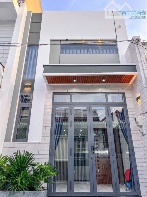 BÁN NHÀ TRỆT LỮNG (GẦN CÂY XĂNG SỐ 9) Đ.NGUYỄN VĂN LINH - P.LONG TUYỀN - Q.BÌNH THUỶ - 1