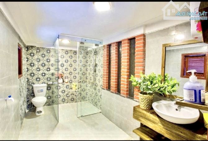 BÁN BIỆT THỰ TÂN THÁI 9 GẦN BIỂN 170M2 CỰC ĐẸP GIẢM SÂU CHỈ CÒN 18 TỶ X - 1