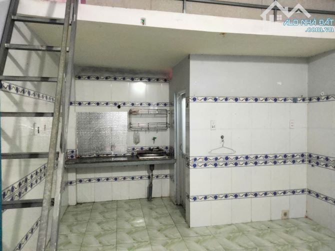 Bán dãy trọ, diện tích khủng gần 90M2, nhỉnh 5 tỷ, 100tr/năm Huỳnh Tấn Phát, Q7 - 1