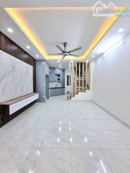 BÁN NHÀ PHỐ TRƯƠNG ĐỊNH, 2 THOÁNG, Ô TÔ 50M, NHÀ MỚI CỨNG, 45M2 5T MT4.1M GIÁ 6.25 TỶ - 1