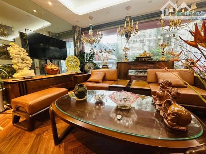 Mặt phố Nguyễn Khánh Toàn, ô tô vỉa hè kinh doanh, 60m, 33.97 Tỷ. - 1