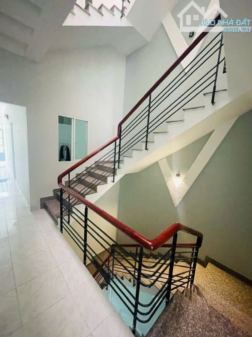 Nhà 4 Tầng Mặt tiền Trần Kế Xương, Bình Thạnh. 4mx22m. Giá 14 tỷ TL. Có HĐT 35tr/tháng - 1