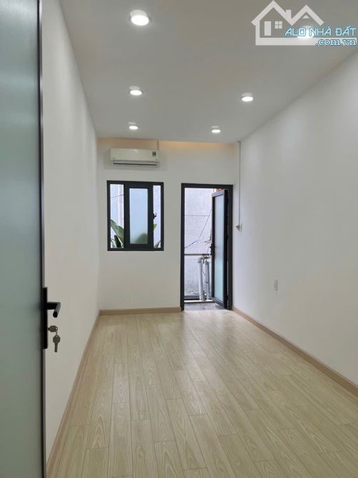 Bán nhà gần công viên Phú Nhuận, P.7, 30m2, giá 4,55 tỷ thương lượng - 1