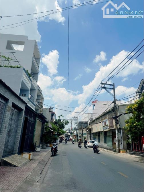 Mặt Tiền 3 tầng, 4x15, đường 15m, Bình Tân, Miếu Bình Đông, chỉ 6 tỷ - 1