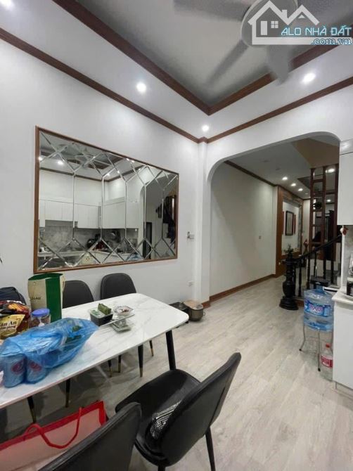 Đông Ngạc - Thụy Phương - Bắc Từ Liêm - 55M x 3 Tầng Giá chỉ 7.5 Tỷ - Gần Phố - Ô Tô - 1