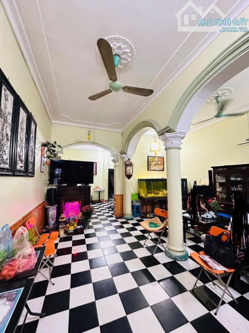 Bán Nhà Nguyễn Văn Cừ Long Biên 155m2 Ô Tô Kinh Doanh - 2