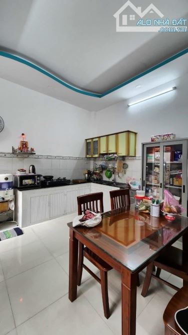 🔥NHÀ ĐẸP ĐÓN TẾT - 72M2 - NHỈN 5 TỶ- ĐƯỜNG NGUYỄN VĂN QUỲ P. PHÚ THUẬN - 2