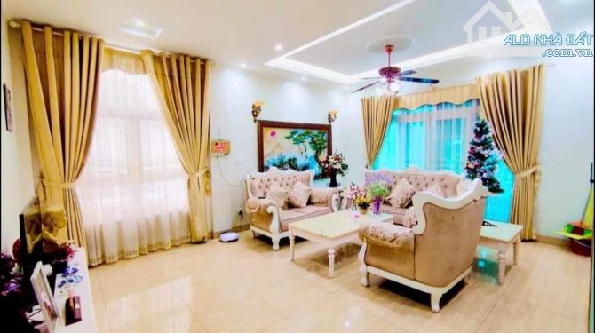 Bán BT Villa I- Huyndai Hillstate, dt 172m2, 4t, mt 10 m. Gia ban 32 tỷ Hà Đông. - 2