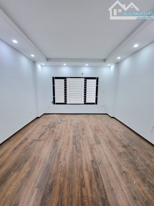 BÁN NHÀ PHỐ TRƯƠNG ĐỊNH, 2 THOÁNG, Ô TÔ 50M, NHÀ MỚI CỨNG, 45M2 5T MT4.1M GIÁ 6.25 TỶ - 2
