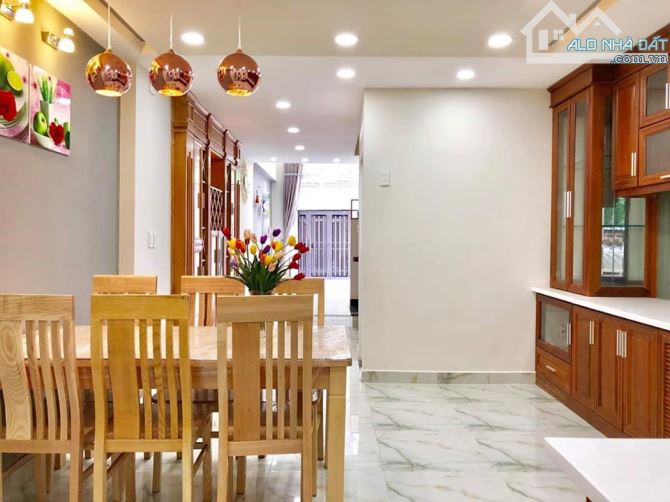 Thật 100%. Bán nhà 661m2 mặt tiền Trường Chinh, P14, Tân Bình, giá 100 tỷ (150tr/m2) - 2