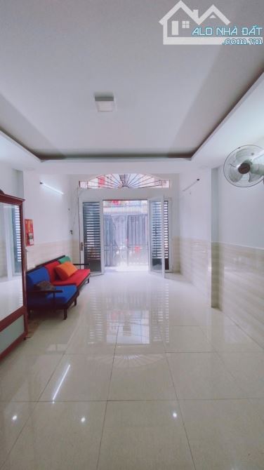Mặt Tiền 3 tầng, 4x15, đường 15m, Bình Tân, Miếu Bình Đông, chỉ 6 tỷ - 2