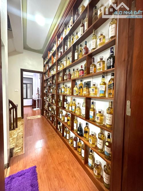 Nhà đệp ở ngay Hoàng Văn Thái Thanh Xuân. Sổ A4 43m, 5 tầng 5 ngủ MT3m6 Giá 16 tỷ - 3