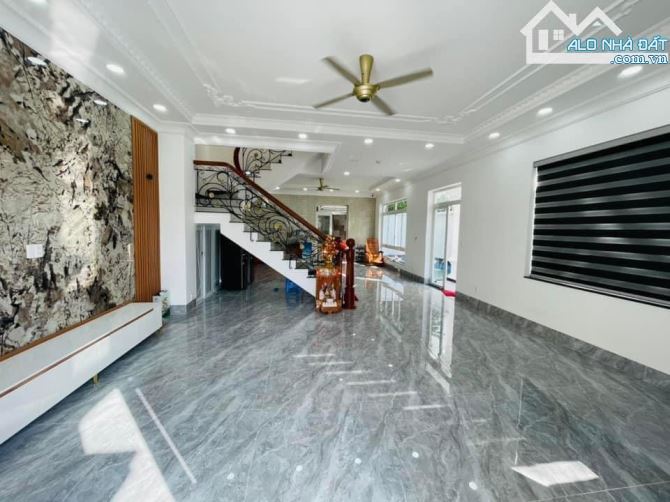 BÁN BIỆT THỰ 1T2L 210M2 (10X21) CÓ HỒ BƠI CỰC ĐẸP KHU ĐẠI AN PHƯỜNG 9 - GIÁ 20 TỶ TL - 3