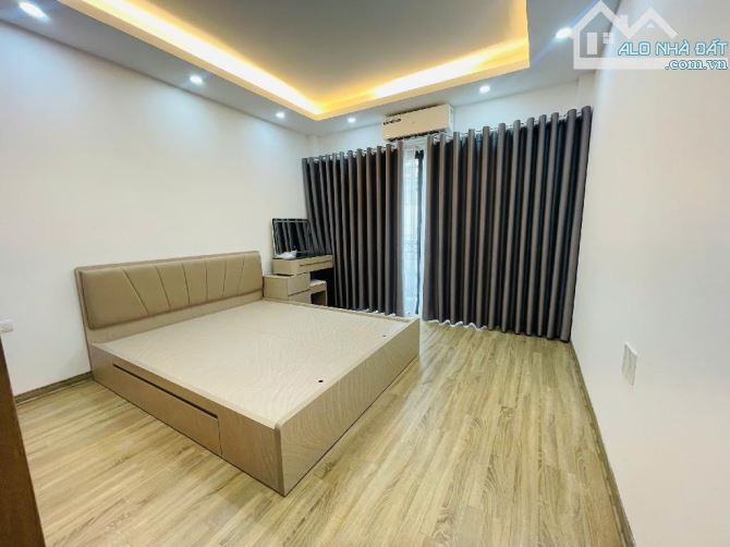 Bán nhà ngõ 66 Ngọc Thuỵ 6T thang máy nhà mới ở luôn, 1 bước ra phố giá 8 tỷ 3 có TL. LH - 3