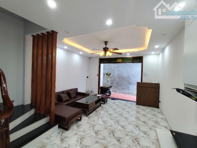 Nhà Lai Xá Dân Xây Vài Bước Ra Quốc Lộ 32 Đại Học Thành Đô 36m2 5 Tầng Mặt Tiền 4m 4 Tỷ 4 - 3