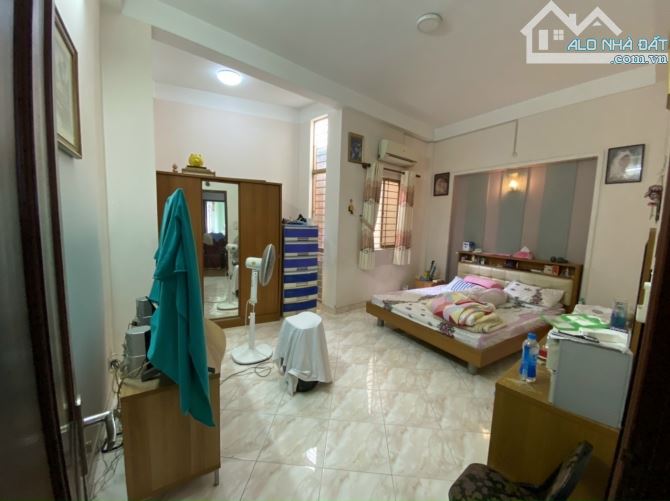 TỪ 14 TỶ HẠ CÒN 10.9 TỶ , K300 TÂN BÌNH , 90M2 NGANG 6M . - 6