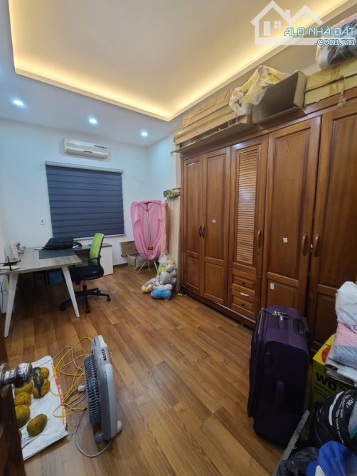Bán nhà Thái Hà, ô tô lùi cửa, 2 thoáng, ngõ thông, 57m2 x 4 tầng, 4 ngủ, chào 12 tỷ - 7