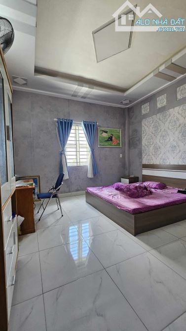 QUẬN 12, TÂN CHÁNH HIỆP, BÁN NHÀ HẺM XE HƠI TRÁNH, 88M2 4 TẦNG CHỈ 5 TỶ 700 - 7