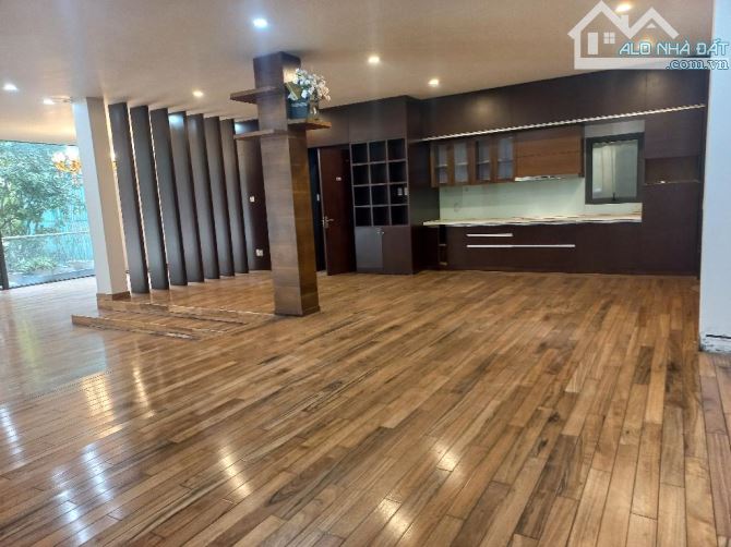 Bán Biệt thự đường Hoàng Quán Chi, Đường 4 Ô tô tránh, vỉa hè DT 340m2, MT 16m, Giá 100 tỷ - 9