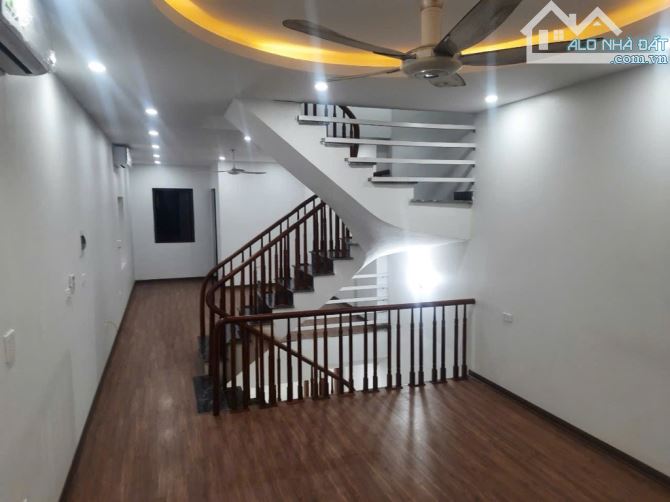 Bán nhà riêng phân lô Trịnh Văn Bô, khu cán bộ VPTW, 61m2, 4 tầng, view công viên, 18,5 tỷ - 9