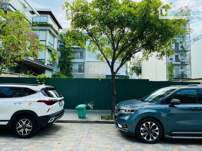 Bán đất biệt thự khu vip đường V1, VCN Phước Hải, Nha Trang an ninh