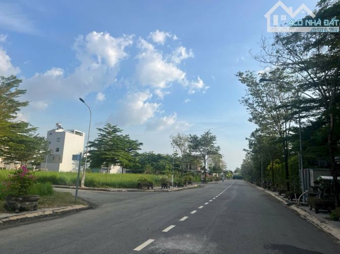 Bán đất KDC Thái Sơn, đường 20m, giá 90 triệu/m