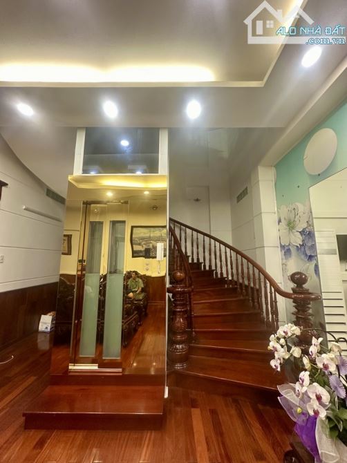 BIỆT THỰ 5 TẦNG- KHUÔNG VIỆT -Q. TÂN PHÚ- DT: 9/24*57M (792M2)- CHỈ 116 TỶ - 10