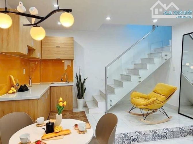 🏡🔥SIÊU HOT - CHỈ 1 CĂN DUY NHẤT 🔥 2 TẦNG - SÁT KIỆT OTO✨✨GIÁ CHỈ NHỈNH 2 TỶ🔥 - 1